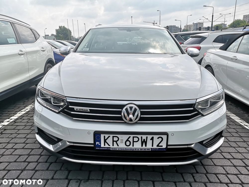 Volkswagen Passat Alltrack 2.0 TDI SCR 4Motion DSG - 4