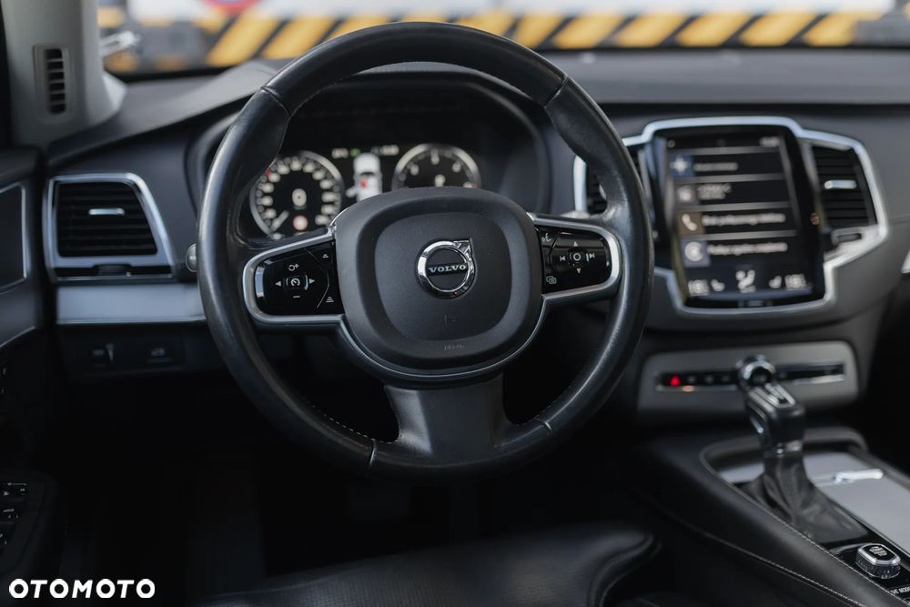 Volvo XC 90 D5 SCR AWD Inscription - 16