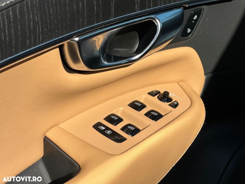 Volvo XC 90 B5 MHEV AWD 7 locuri Inscription - 11