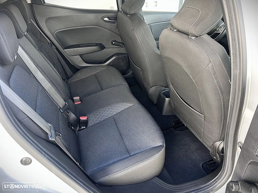 Renault Clio 1.0 TCe Limited Bi-Fuel - 19