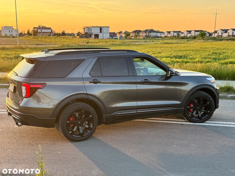 Ford Explorer 3.0 EcoBoost PHEV 4WD ST-Line - 5