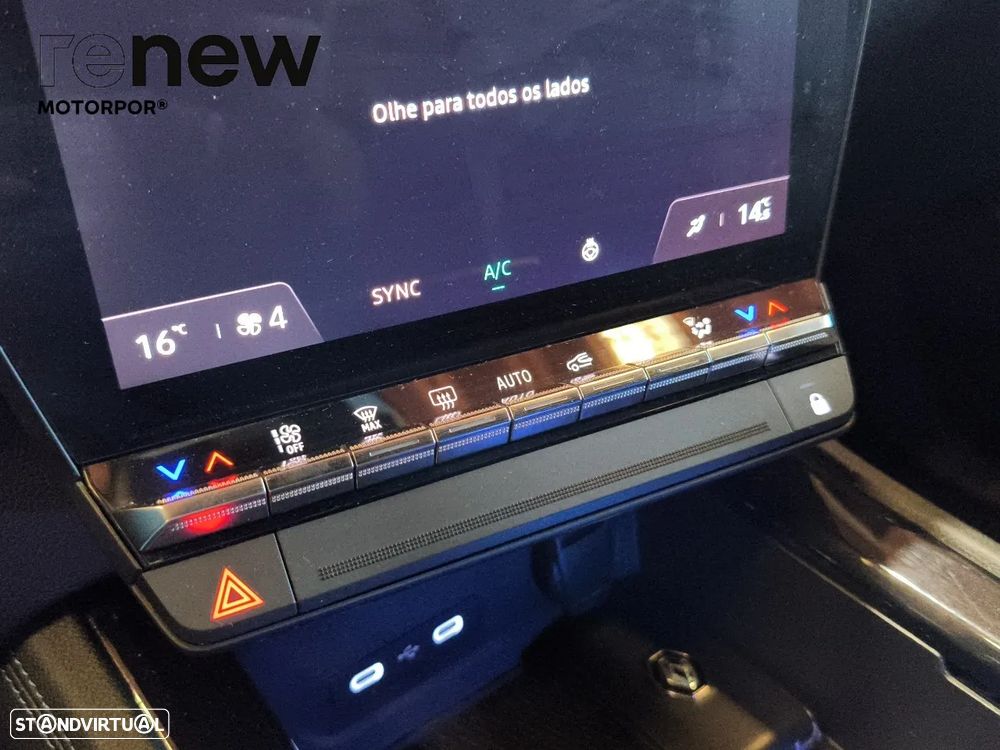 Renault Austral 1.2 E-Tech Techno Espirit - 26