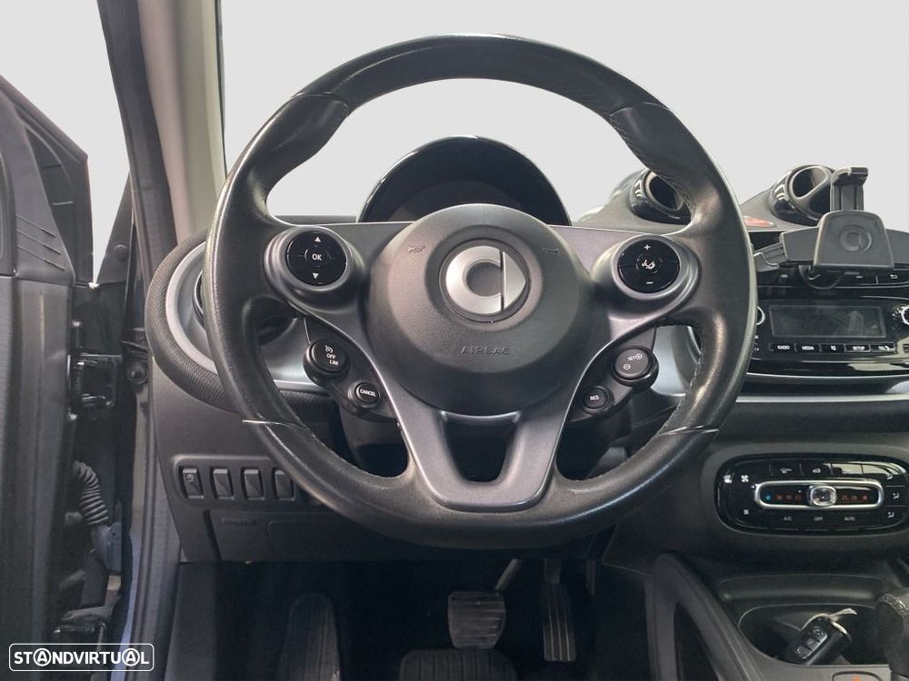 Smart Fortwo Cabrio - 10