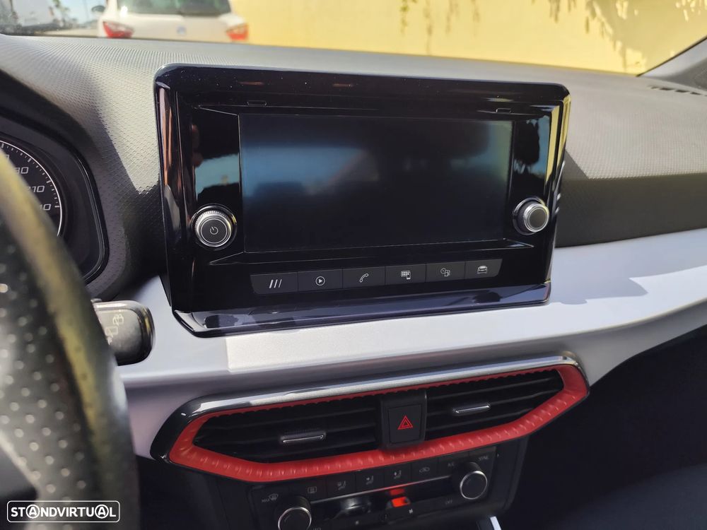 SEAT Arona 1.0 TSI FR - 17