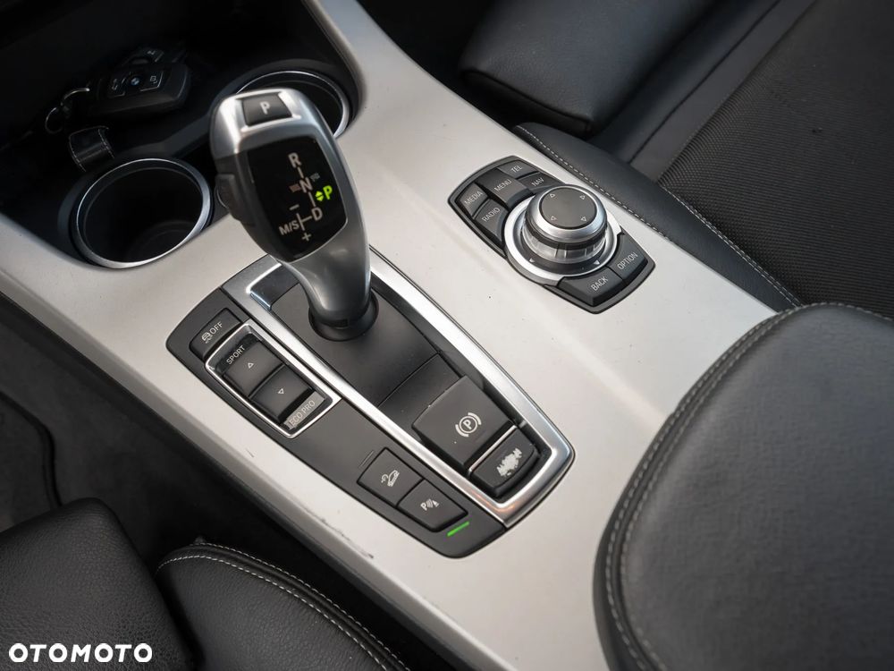 BMW X3 xDrive20d - 33