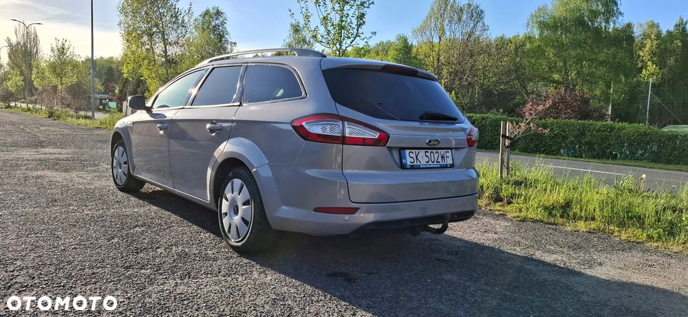 Ford Mondeo 1.6 TDCi Ambiente - 2