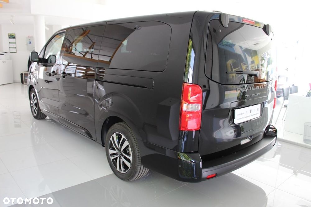 Peugeot Traveller - 15