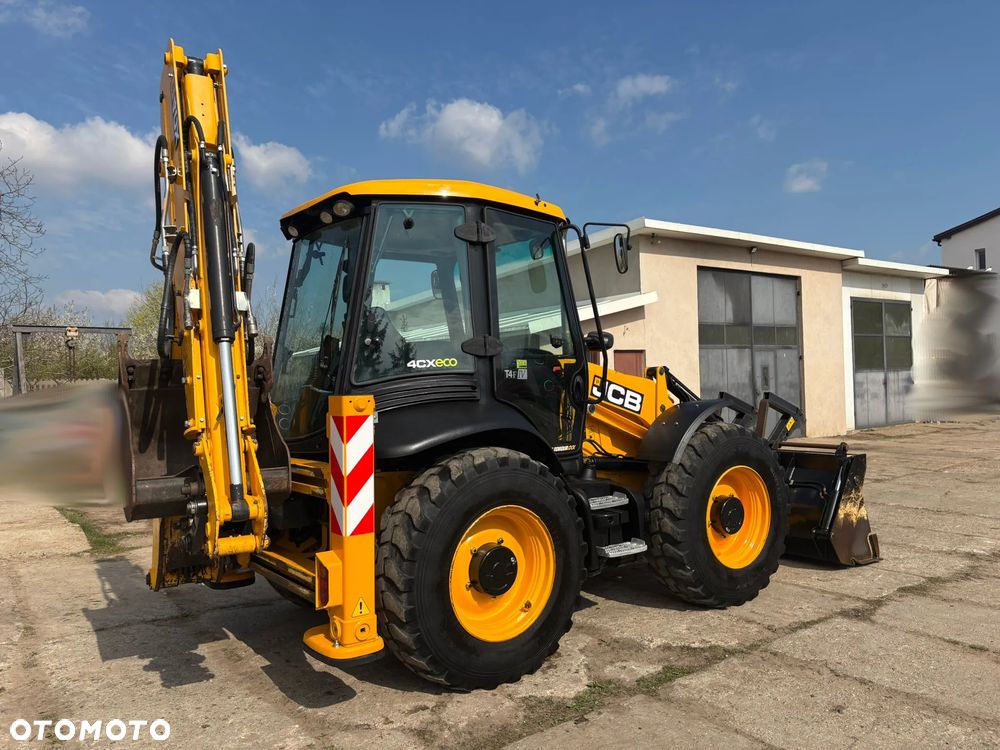 JCB 4CX - 6