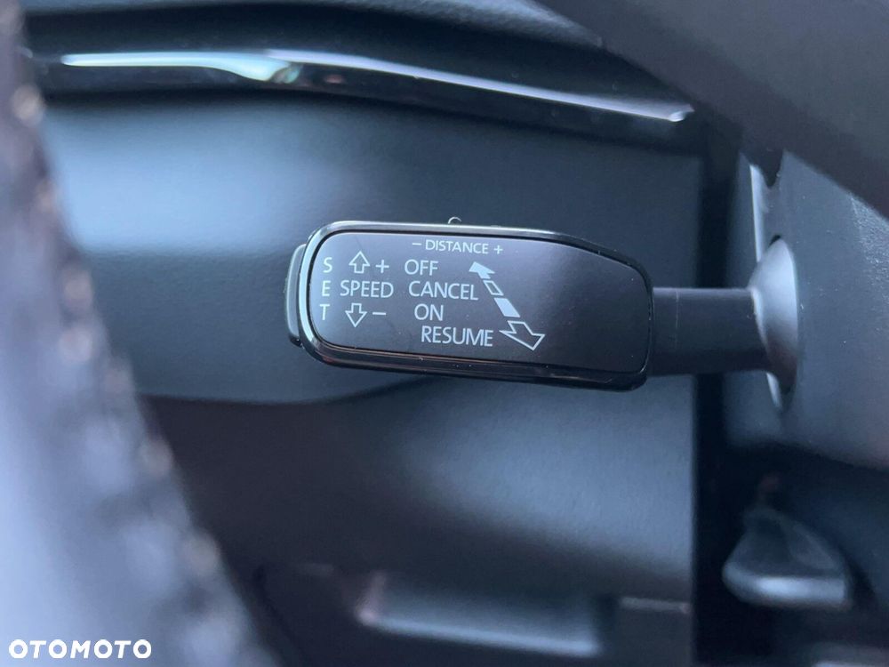 Skoda Karoq 2.0 TDI SCR 4x2 Style DSG - 23