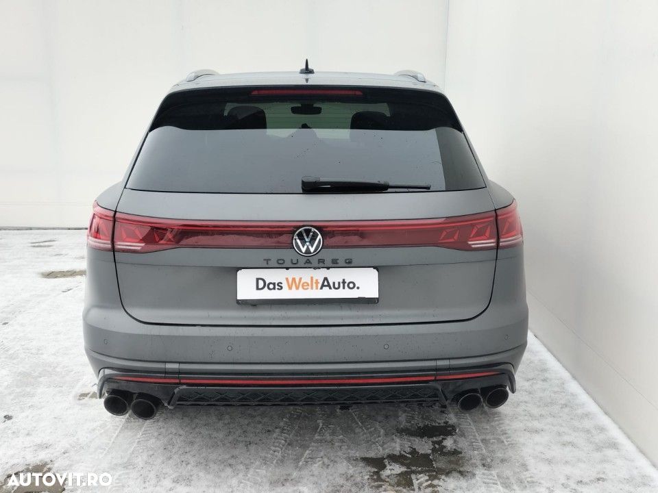 Volkswagen Touareg - 2