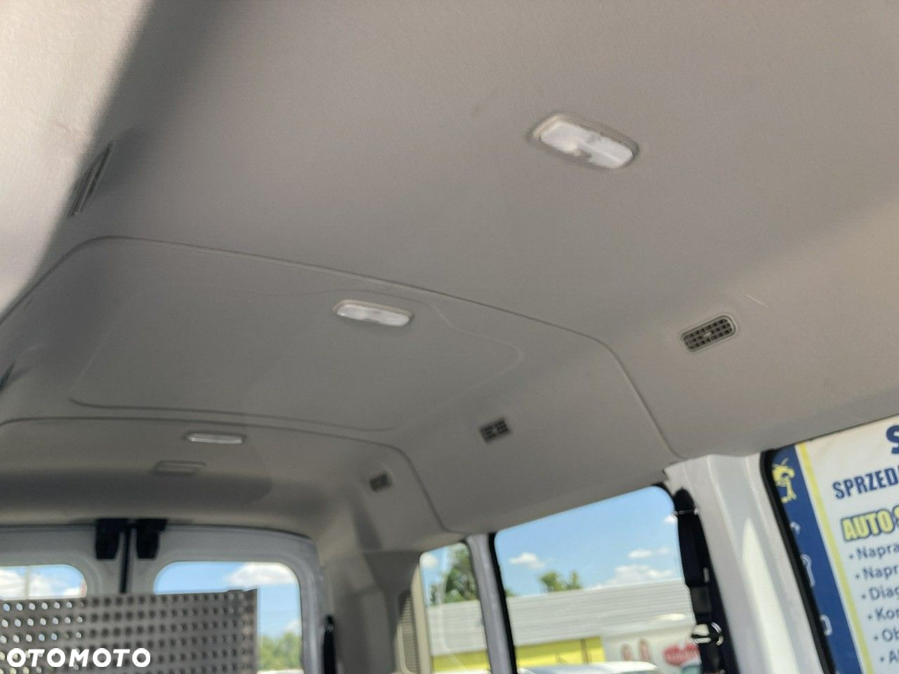 Ford Transit - 13