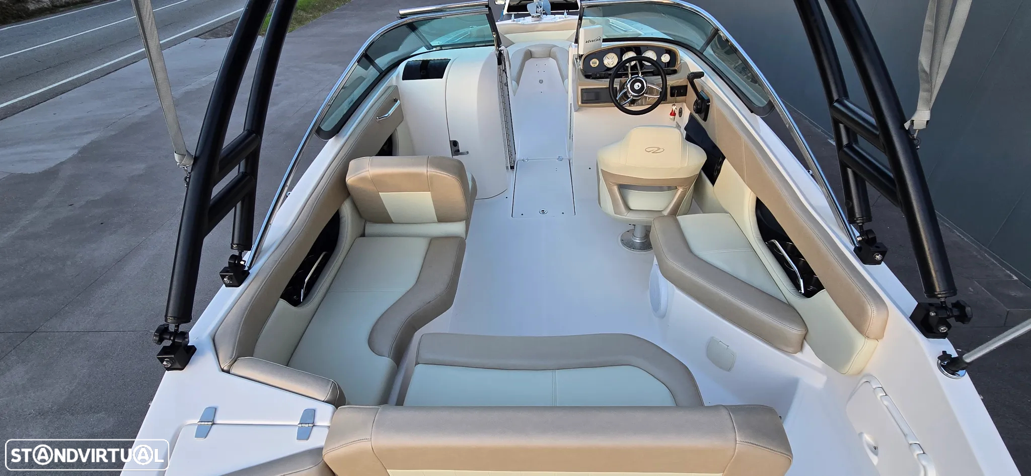 Regal 2520 fastdeck - 4