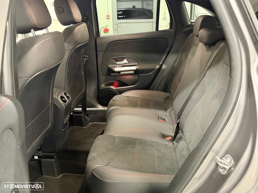 Mercedes-Benz GLA 250 e AMG Line - 19