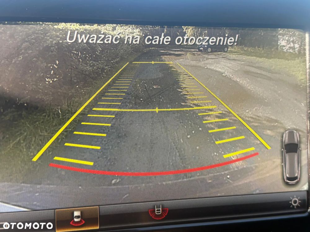 Mercedes-Benz CLA 200 d 4-Matic - 32