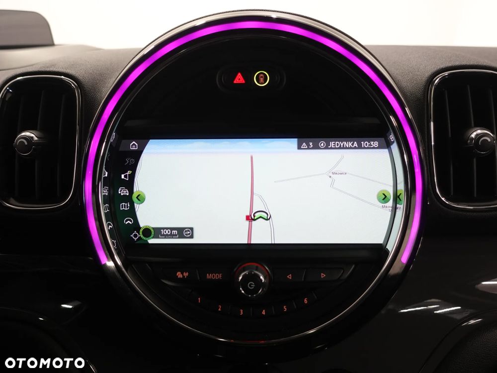 MINI Countryman Cooper All4 Essential Trim - 31