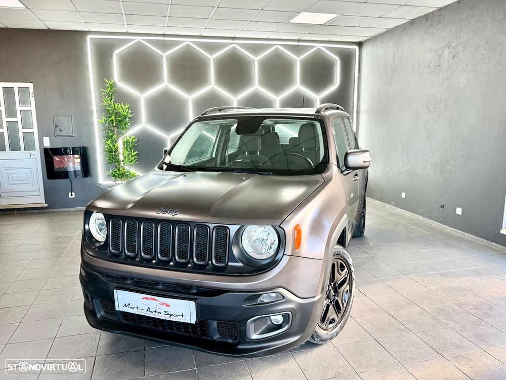 Jeep Renegade 1.6 MultiJet Night Eagle - 3
