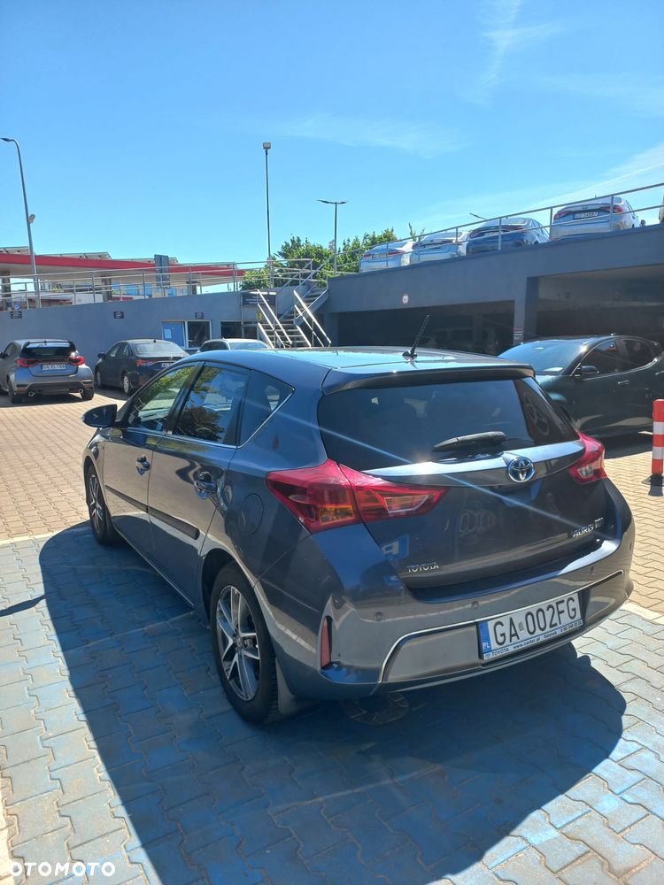 Toyota Auris 1.8 HSD Luna - 3