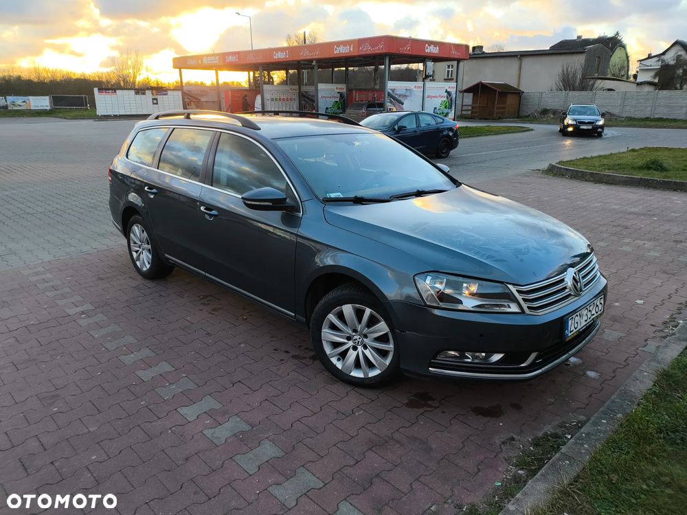 Volkswagen Passat 1.6 TDI Comfortline - 1