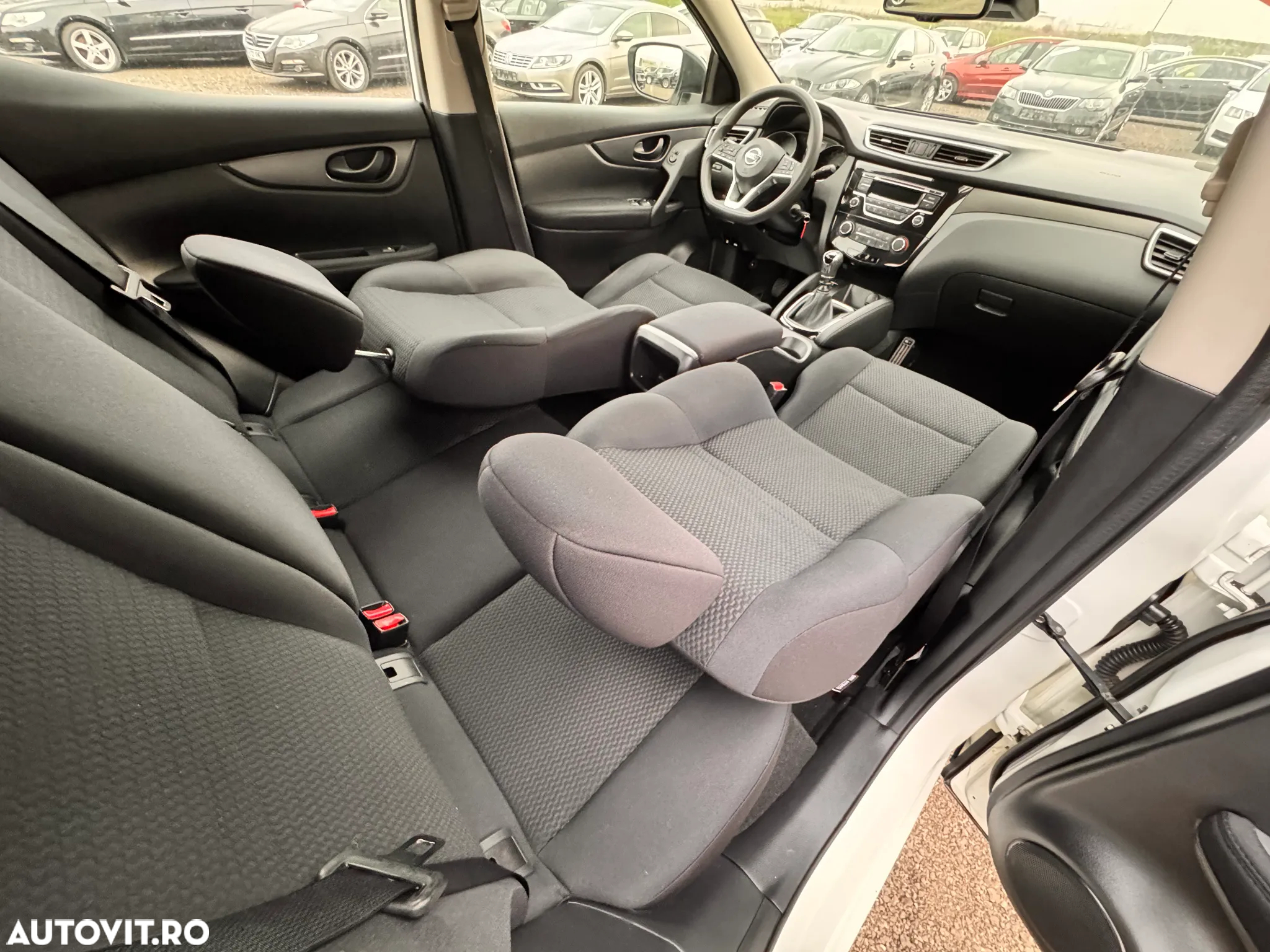Nissan Qashqai 1.6 DCI ACENTA - 30