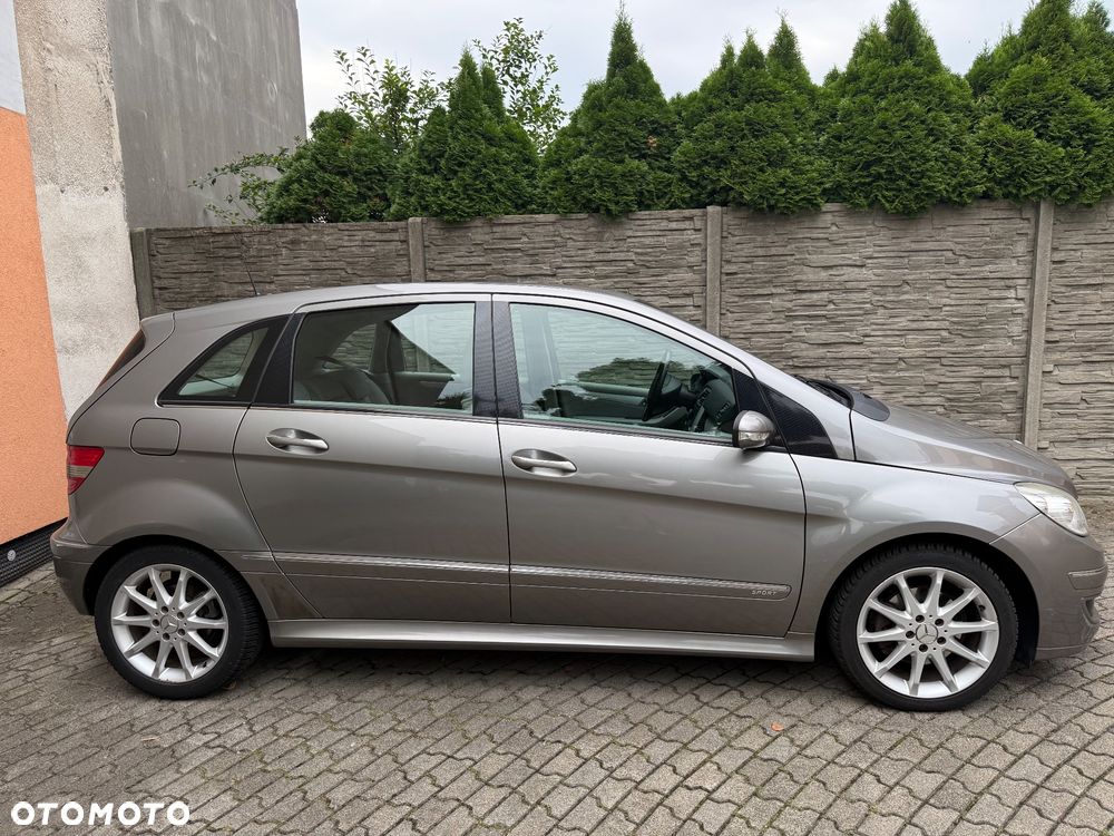 Mercedes-Benz Klasa B 180 CDI DPF Autotronic SPORT EDITION - 9