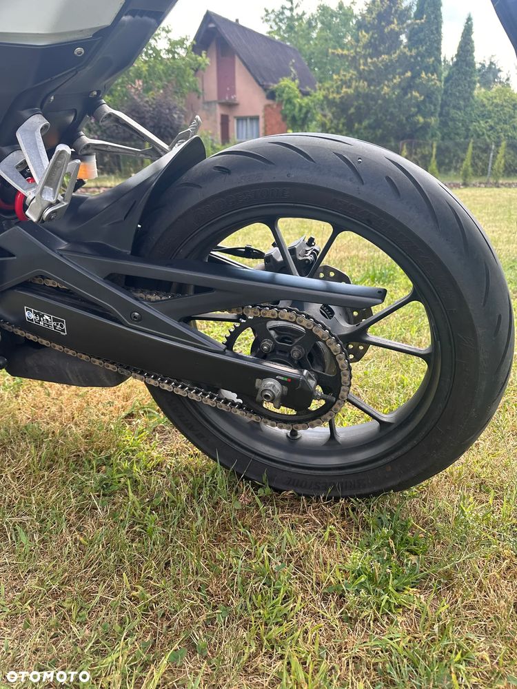 Honda CB - 10