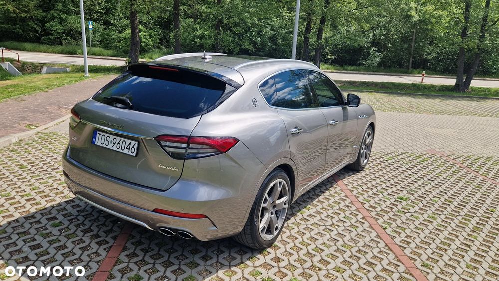 Maserati Levante S Q4 GranLusso - 10