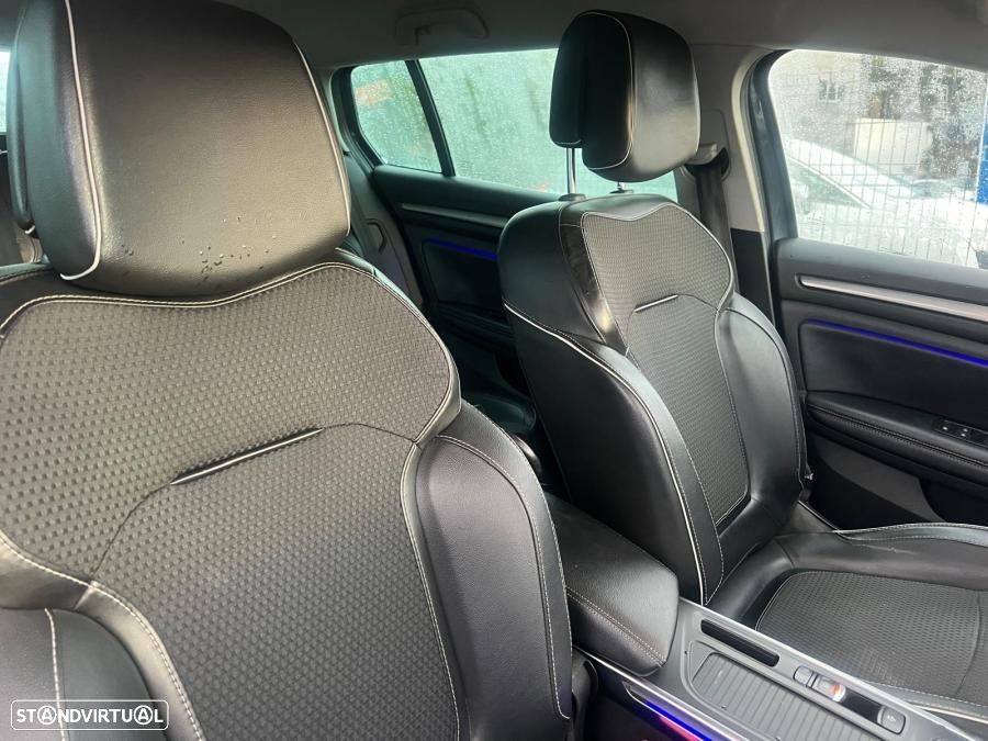 Renault Mégane Sport Tourer 1.5 dCi Bose Edition J18 - 10