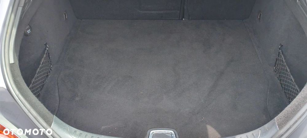 Mercedes-Benz CLA 200 - 13