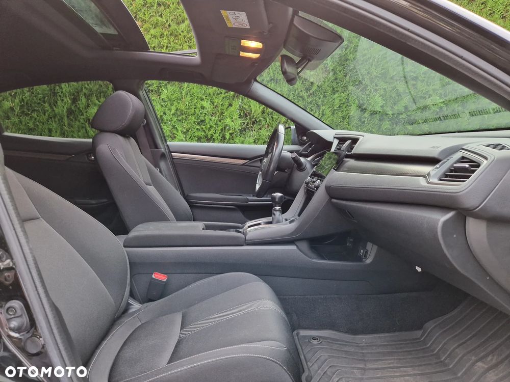 Honda Civic 1.5 T Sport Plus (Navi) - 17