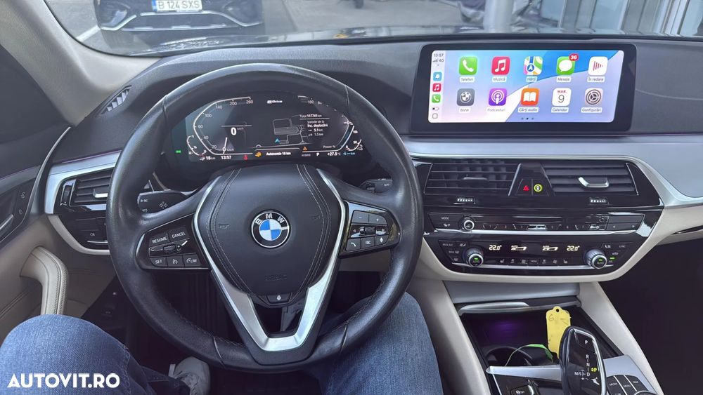BMW Seria 5 530e xDrive AT PHEV - 13