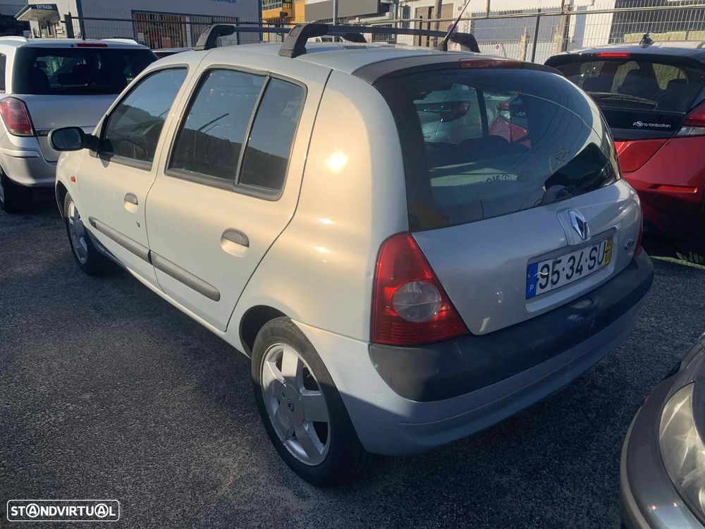 Renault Clio 1.5 dCi Authentique - 6