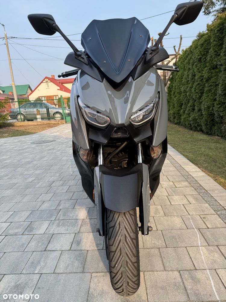 Yamaha X-max - 5