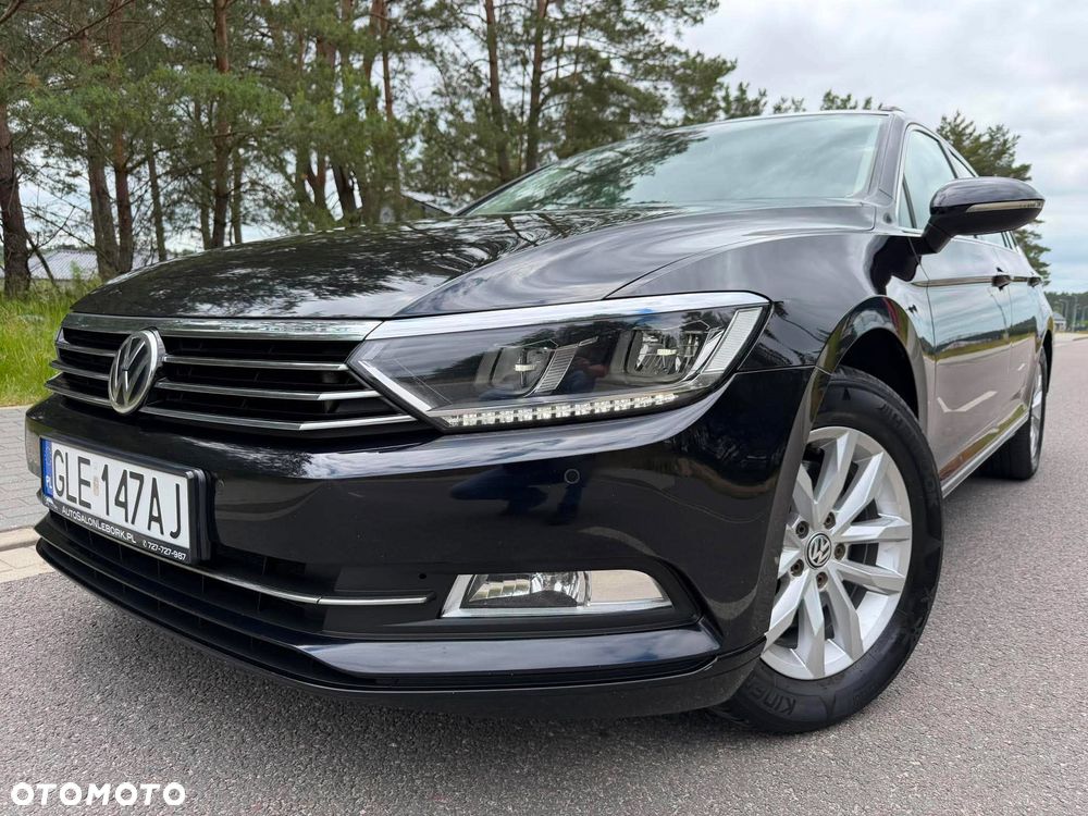 Volkswagen Passat 2.0 TDI SCR DSG Comfortline - 1