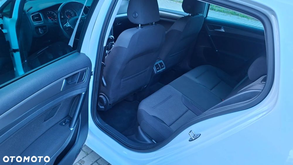 Volkswagen Golf 1.2 TSI BlueMotion Technology Comfortline - 17