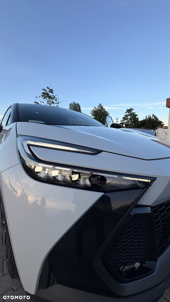 Toyota C-HR+ - 10