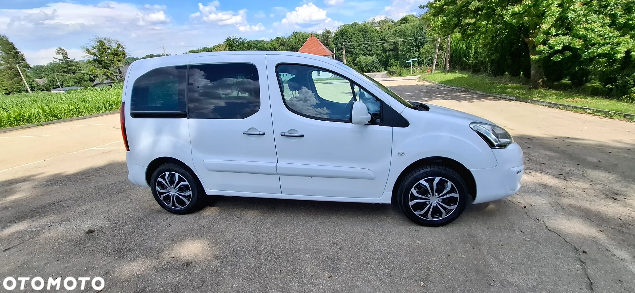 Citroën Berlingo Multispace BlueHDi 120 S&S SHINE - 23