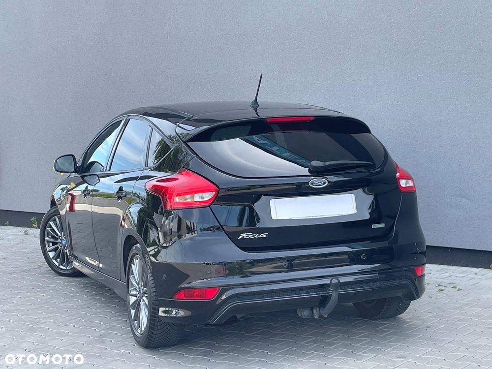 Ford Focus - 4