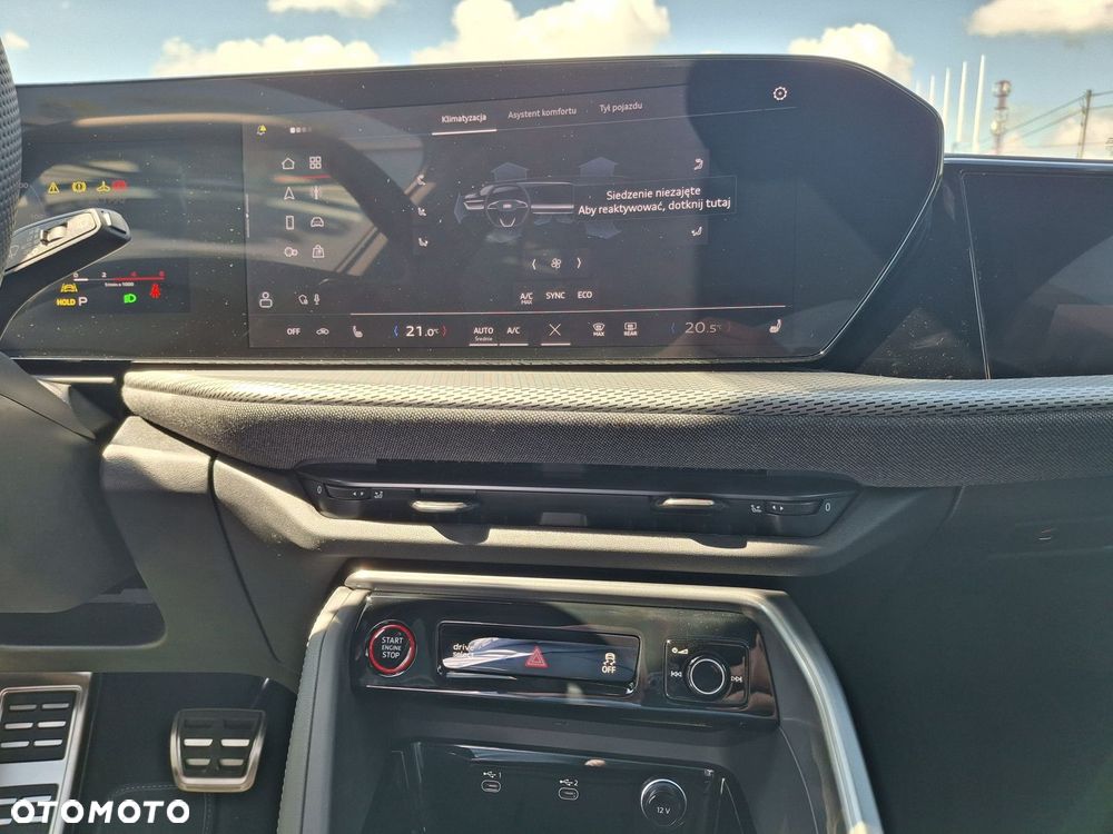 Audi Q5 Sportback - 32