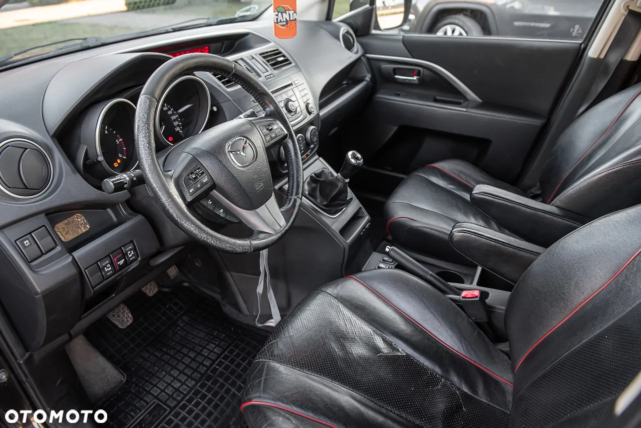 Mazda 5 - 15