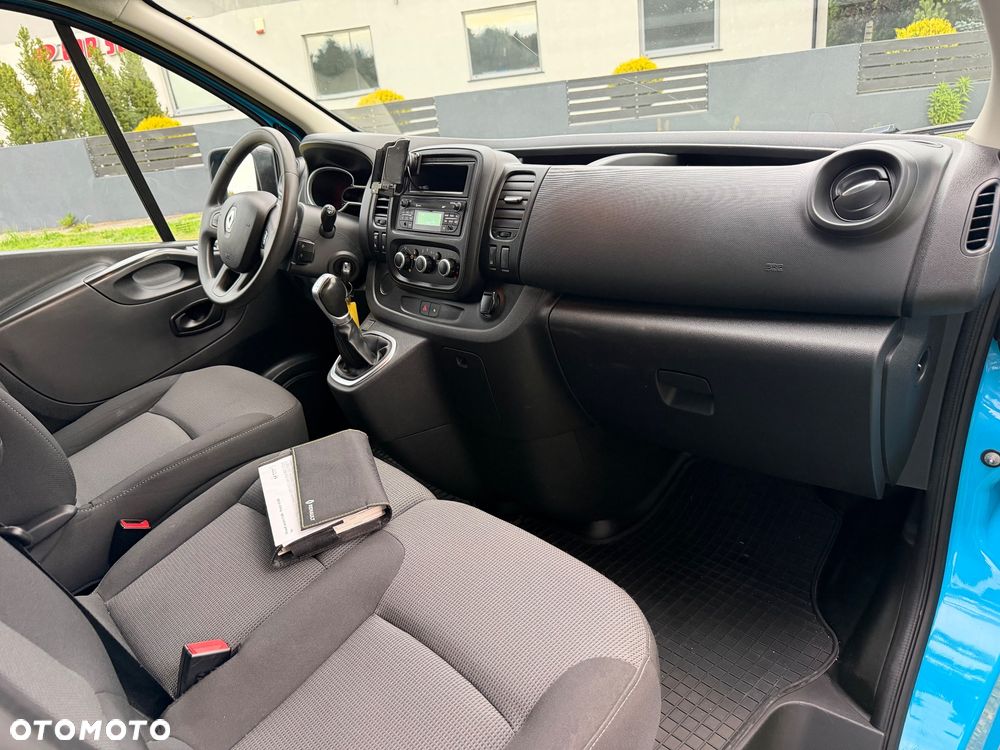 Renault Trafic - 19