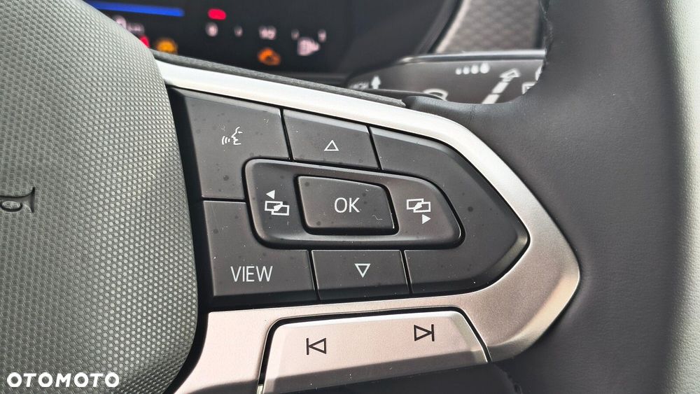 Volkswagen T-Cross - 16
