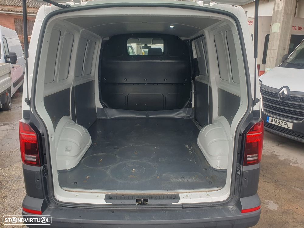 VW Transporter 2.0 TDI Business - 8