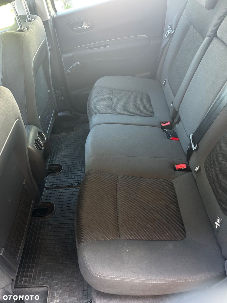 Peugeot 3008 1.6 HDi Trendy - 8