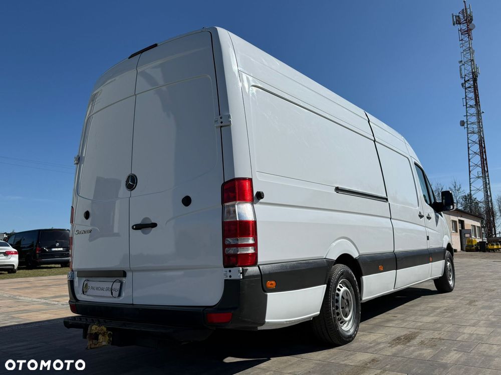 Mercedes-Benz Sprinter - 3
