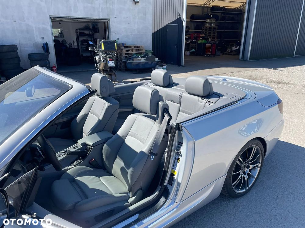 BMW Seria 3 335i - 17