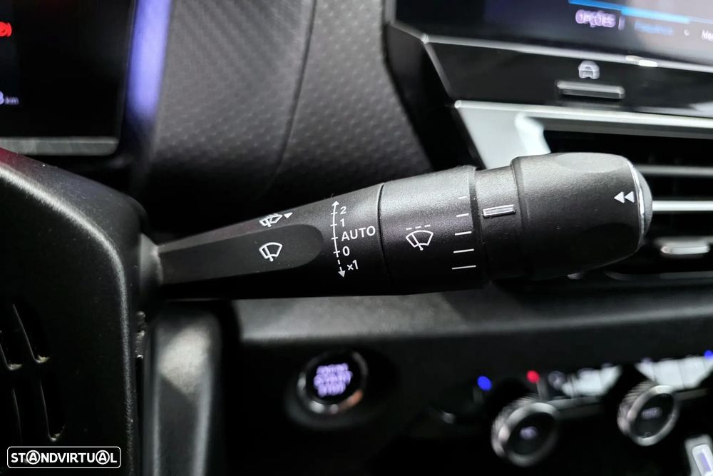 Citroën C4 1.2 PureTech Shine EAT8 - 19