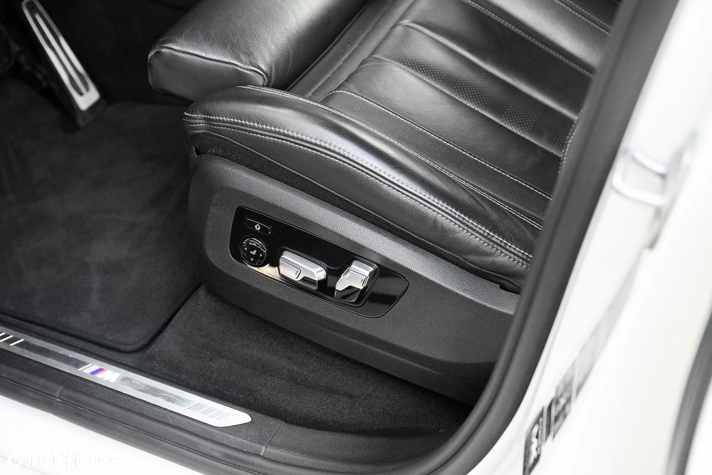 BMW X5 xDrive25d sport - 24
