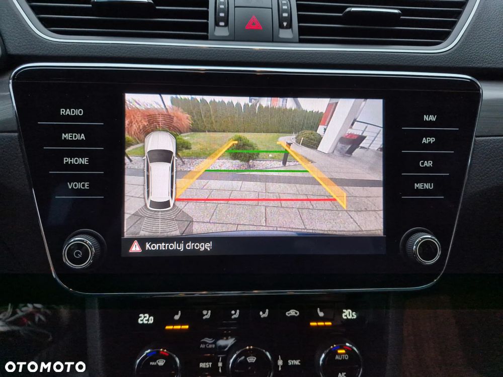 Skoda Superb 2.0 TDI SCR Style DSG - 11