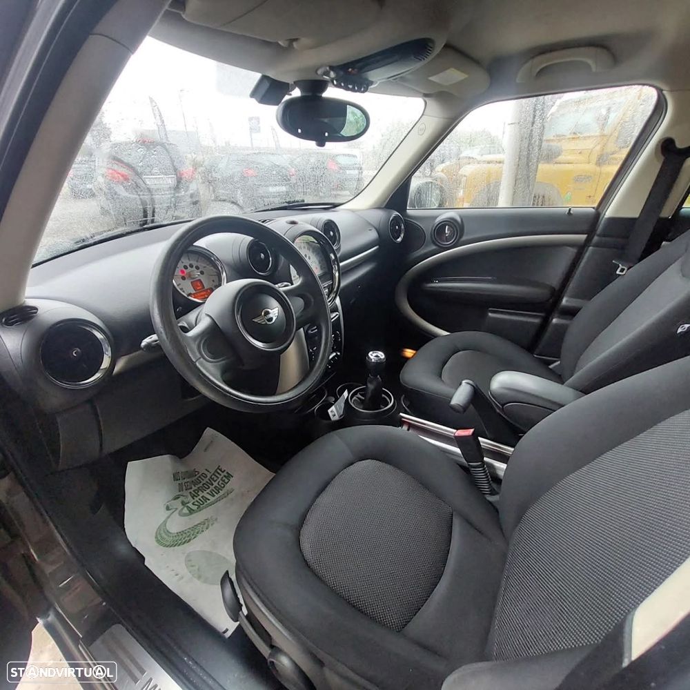 MINI Countryman - 8