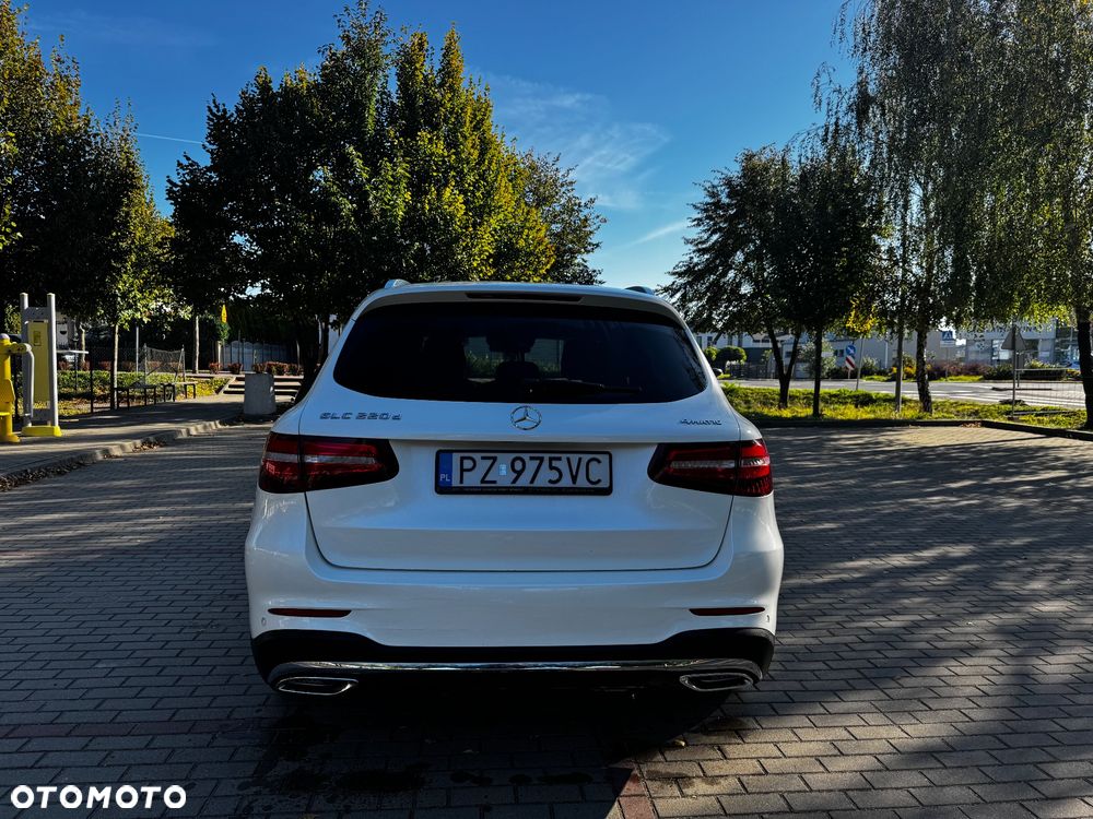 Mercedes-Benz GLC 220 d 4-Matic - 3